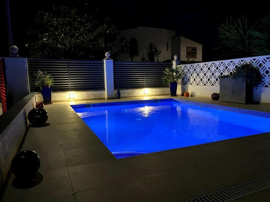 Jolie Maison Avec Sa Piscine Privee Wifi Ampuriabrava Exterior foto